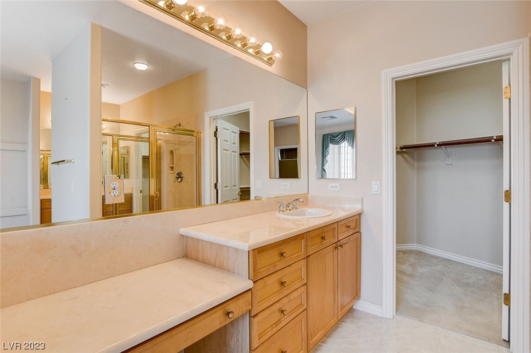 70 Perennial Border Court