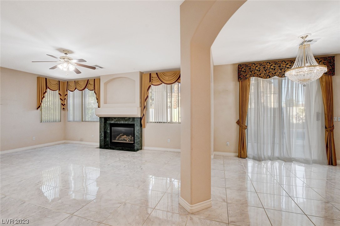 70 Perennial Border Court