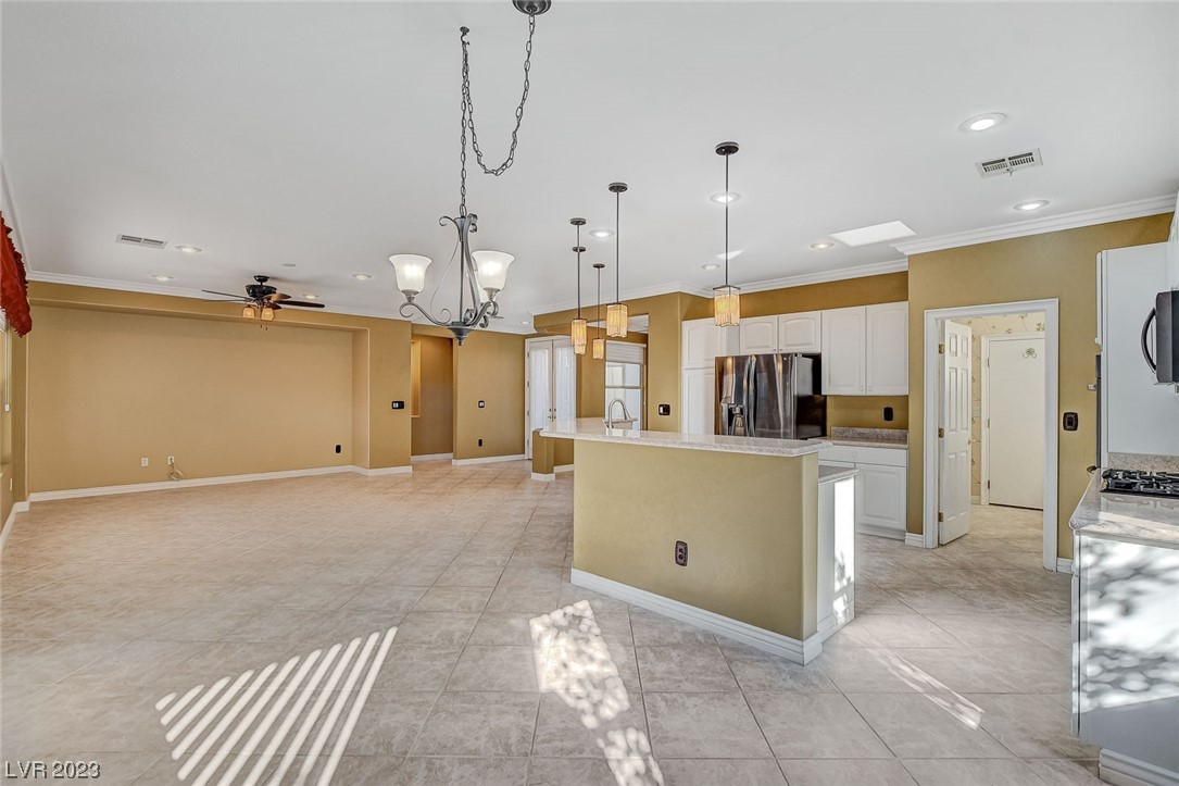4151 Agosta Luna Place