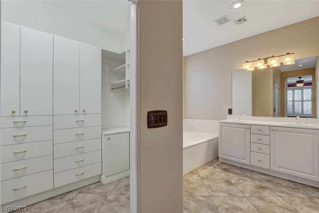4151 Agosta Luna Place