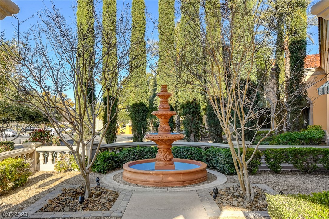 4151 Agosta Luna Place