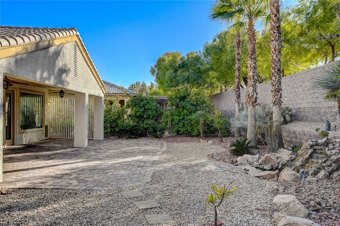 4151 Agosta Luna Place