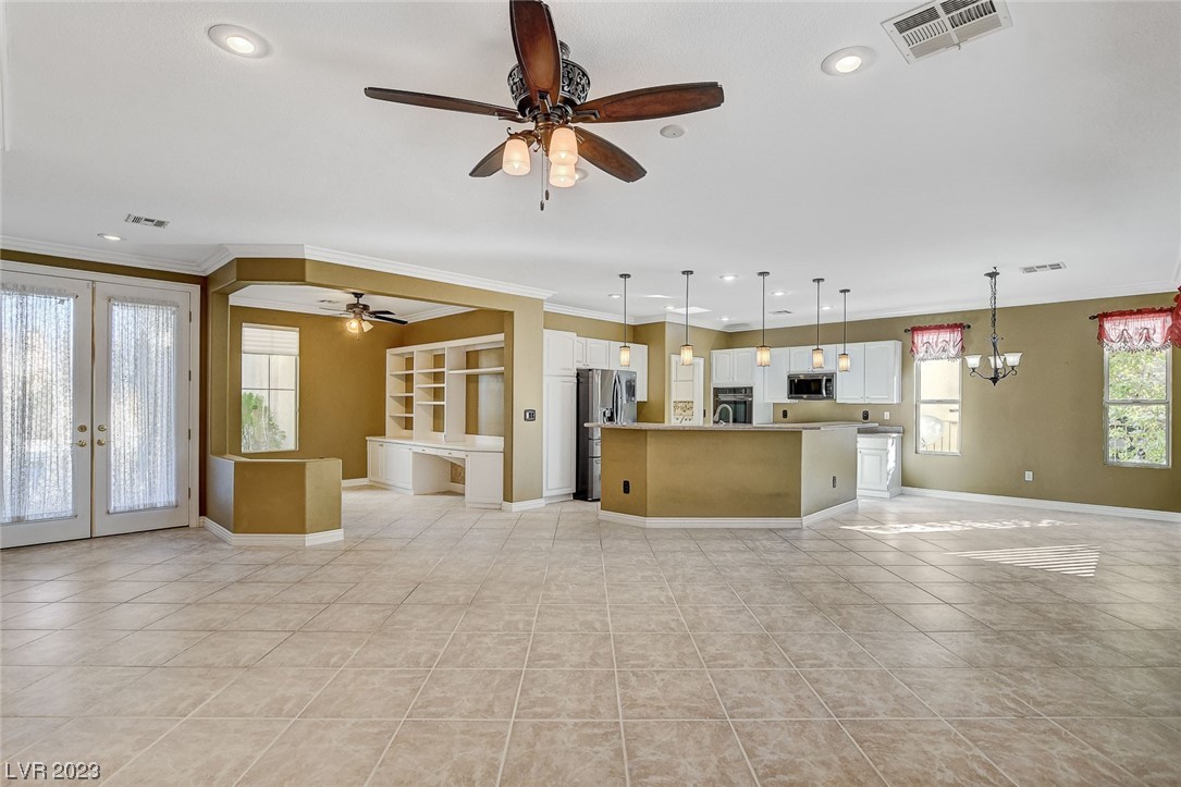 4151 Agosta Luna Place