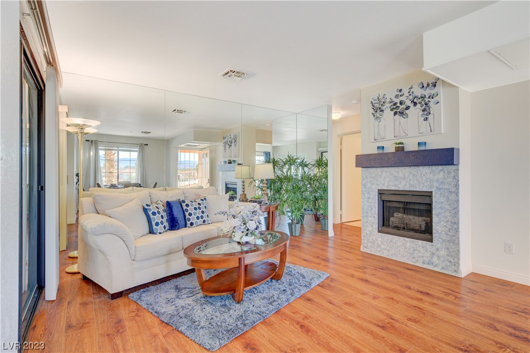 4831 South Torrey Pines Drive 204