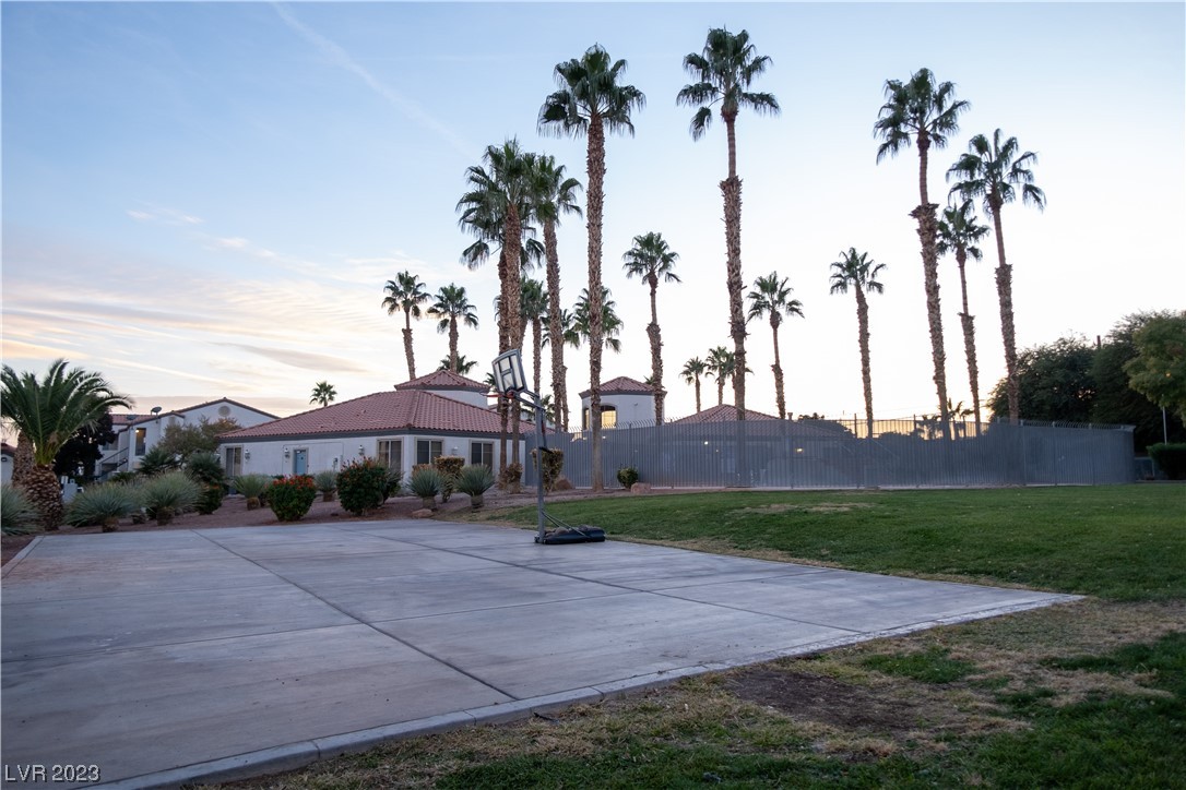 3318 North Decatur Boulevard 1160