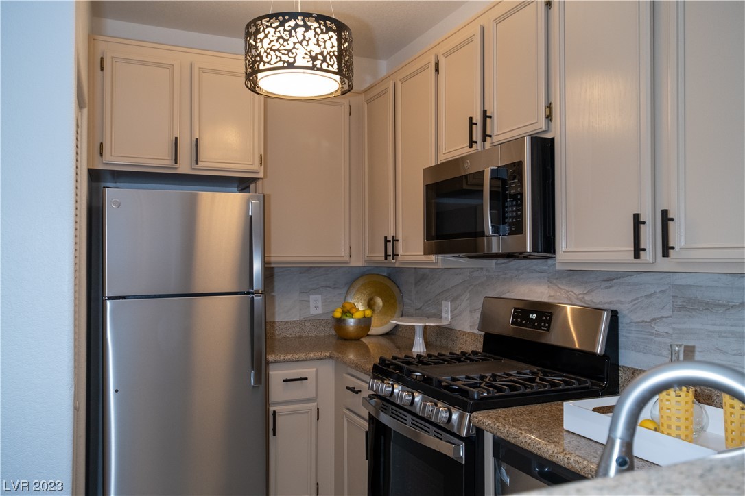 3318 North Decatur Boulevard 1160
