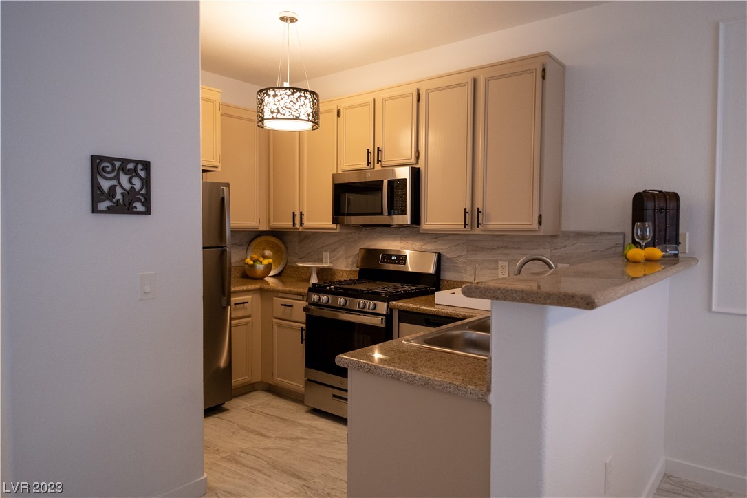 3318 North Decatur Boulevard 1160