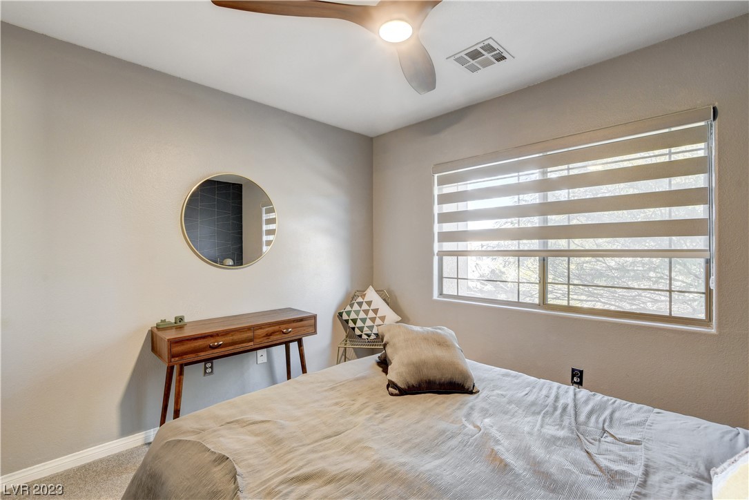 5274 Paiute Pine Court