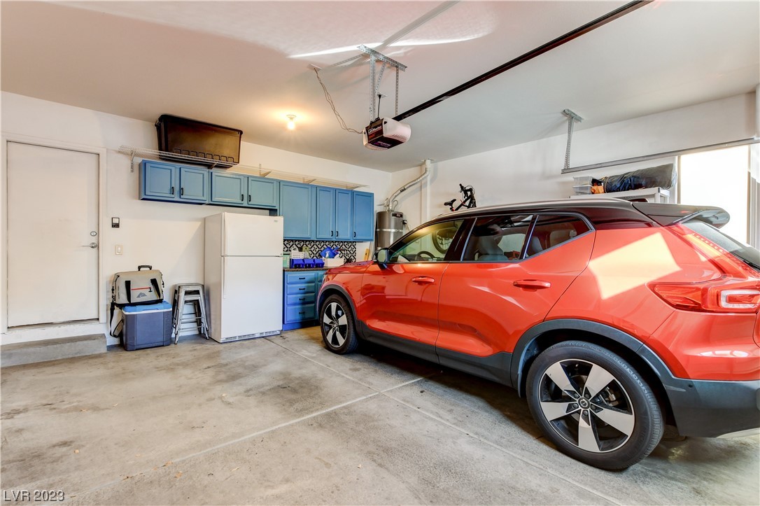 5274 Paiute Pine Court