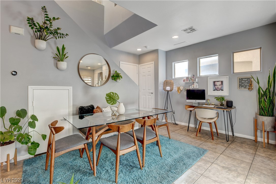 5274 Paiute Pine Court