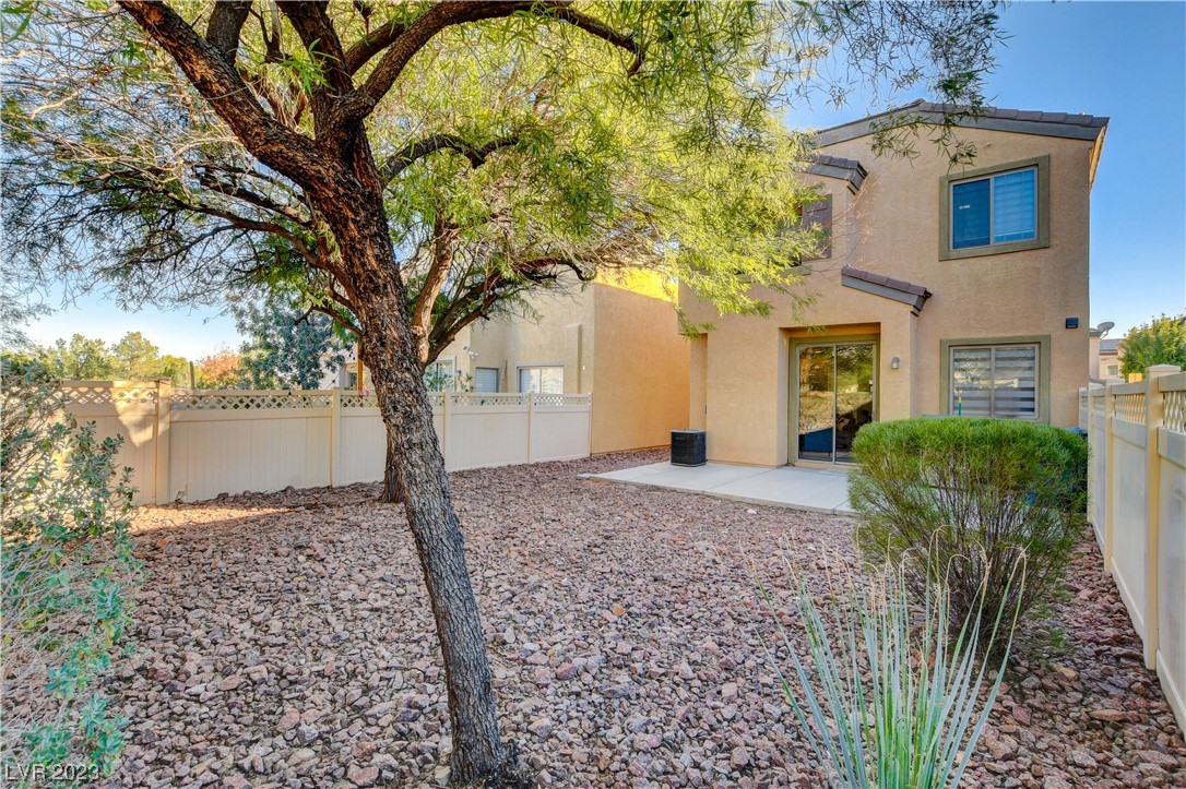 5274 Paiute Pine Court