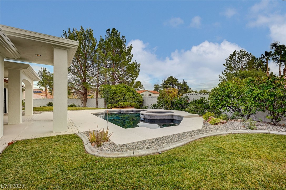 7225 Latour Court