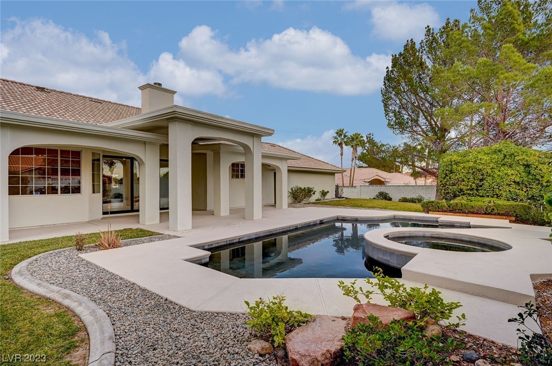 7225 Latour Court