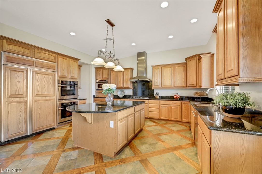 2675 Parisian Court