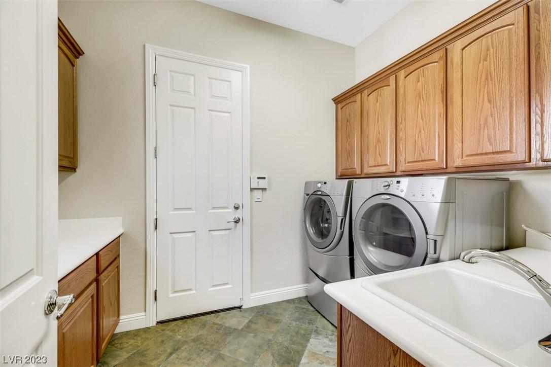 2675 Parisian Court
