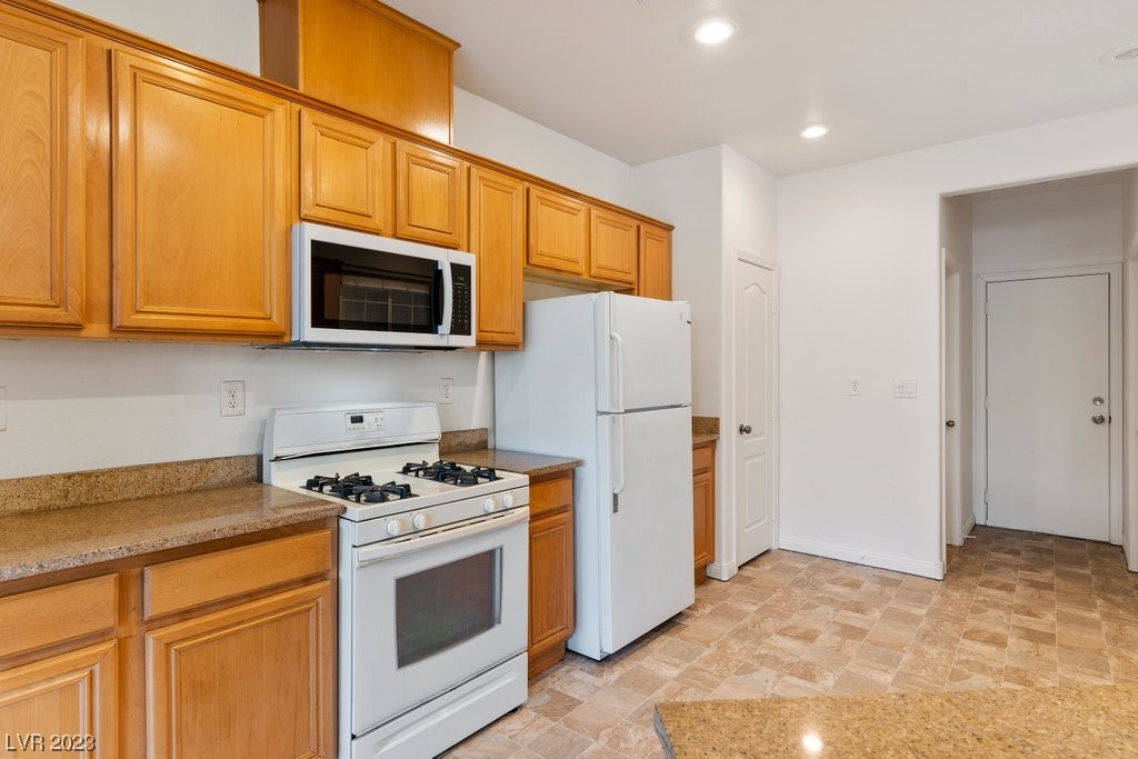 6255 West Arby Avenue 351