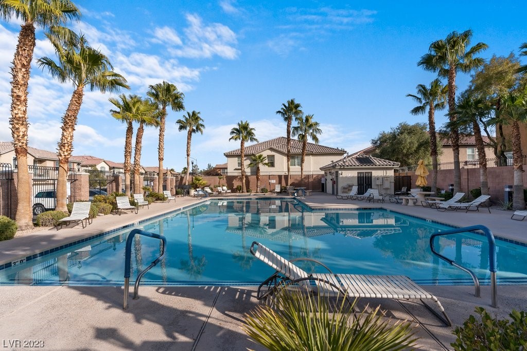 6255 West Arby Avenue 351