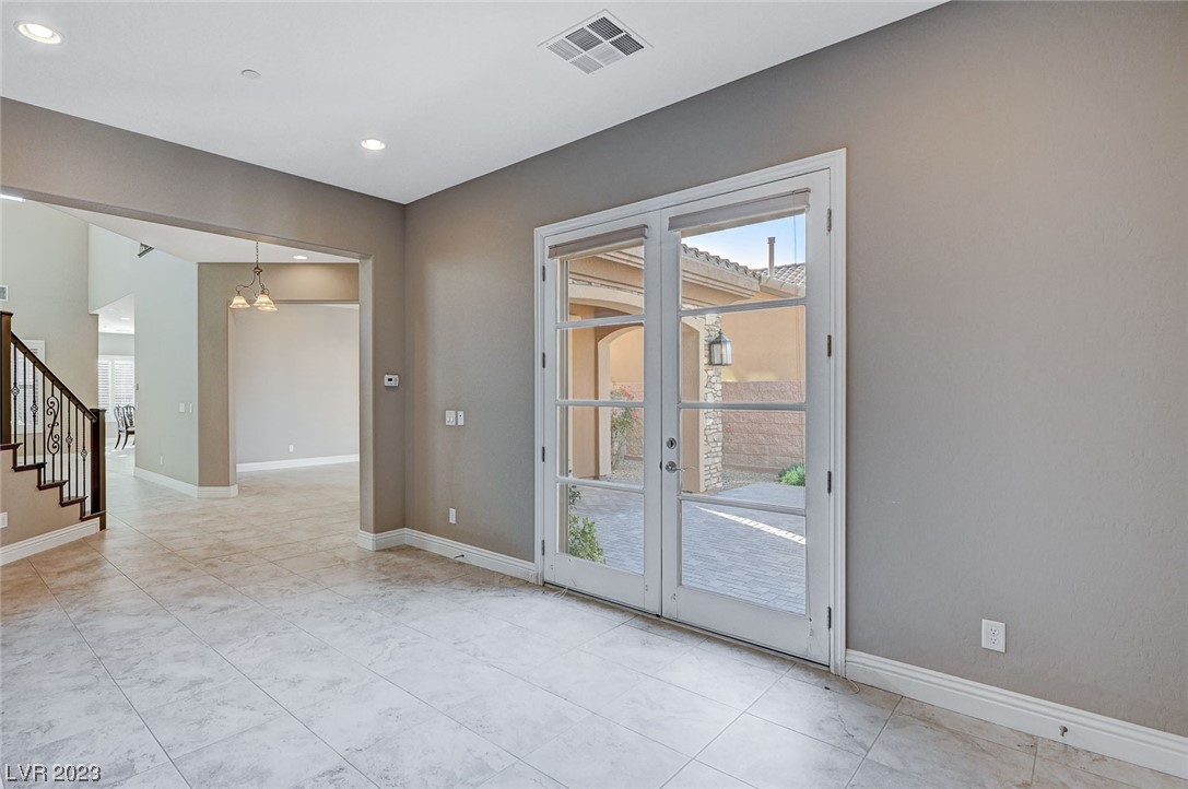 2828 Josephine Drive