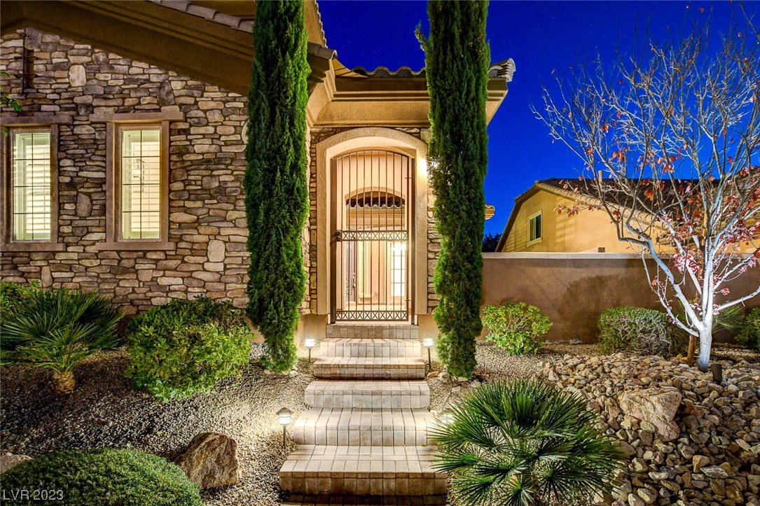 2828 Josephine Drive
