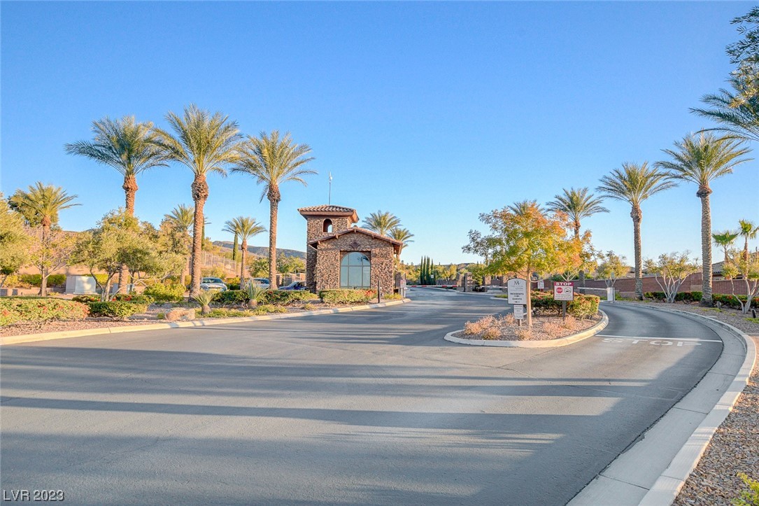 2828 Josephine Drive