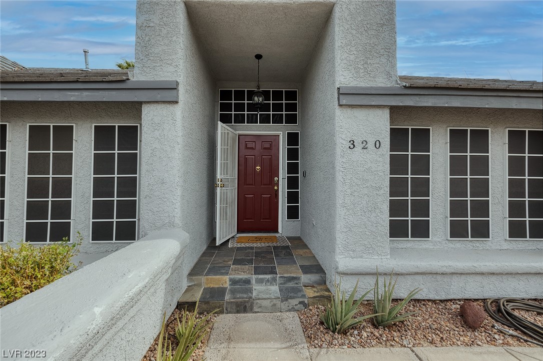 320 Vallarte Drive