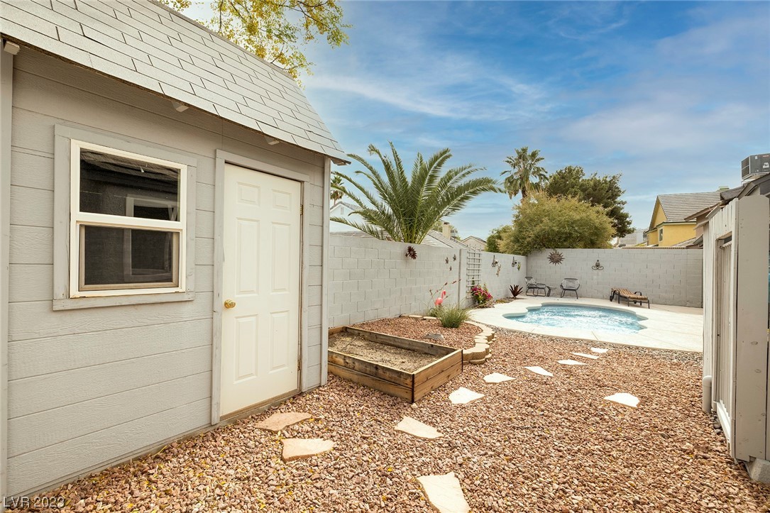 320 Vallarte Drive