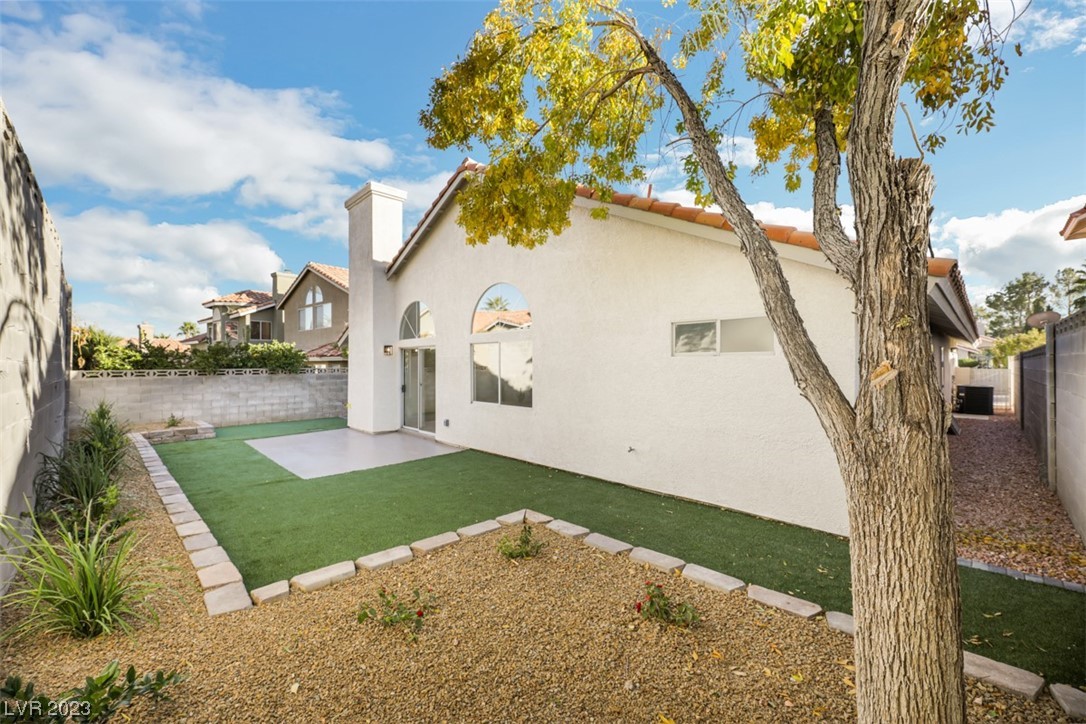 2033 Scenic Sunrise Drive