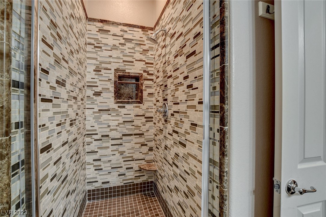 19 Contrada Fiore Drive