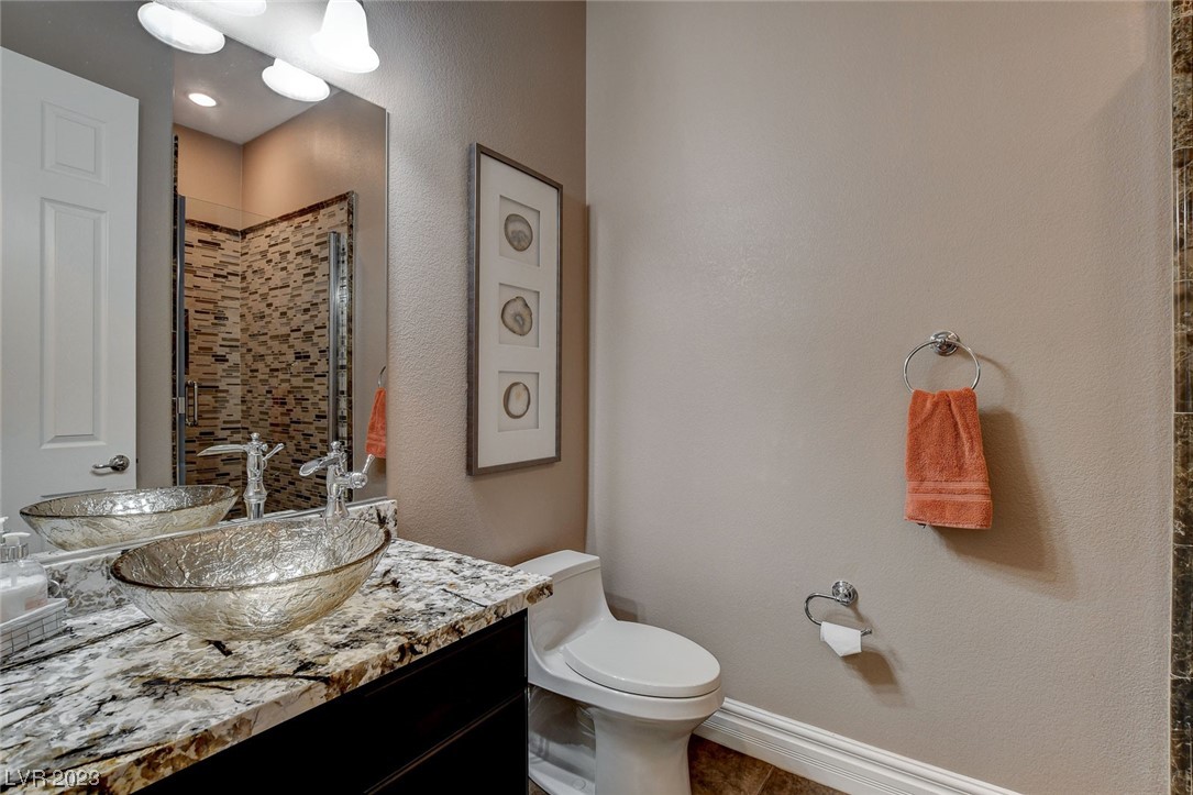 19 Contrada Fiore Drive