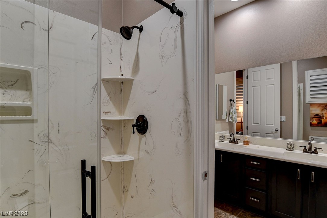 19 Contrada Fiore Drive