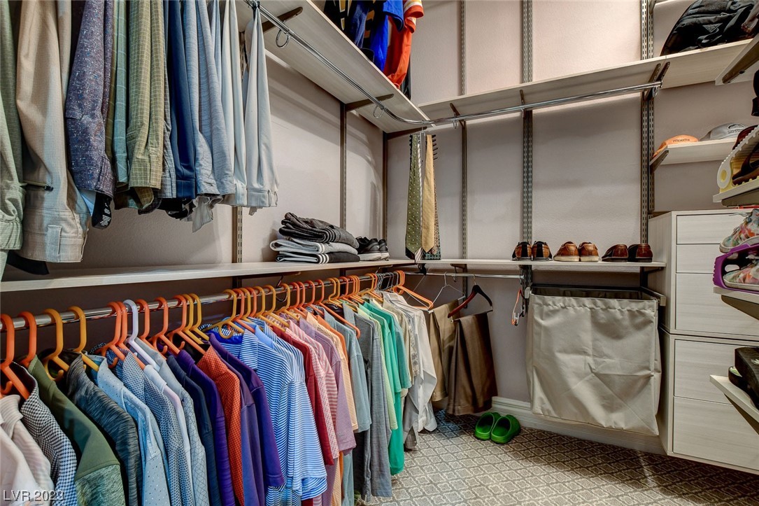 19 Contrada Fiore Drive