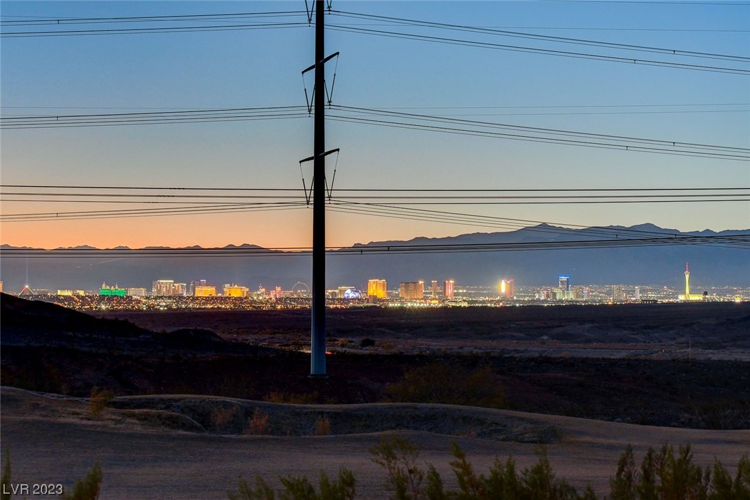 19 Contrada Fiore Drive