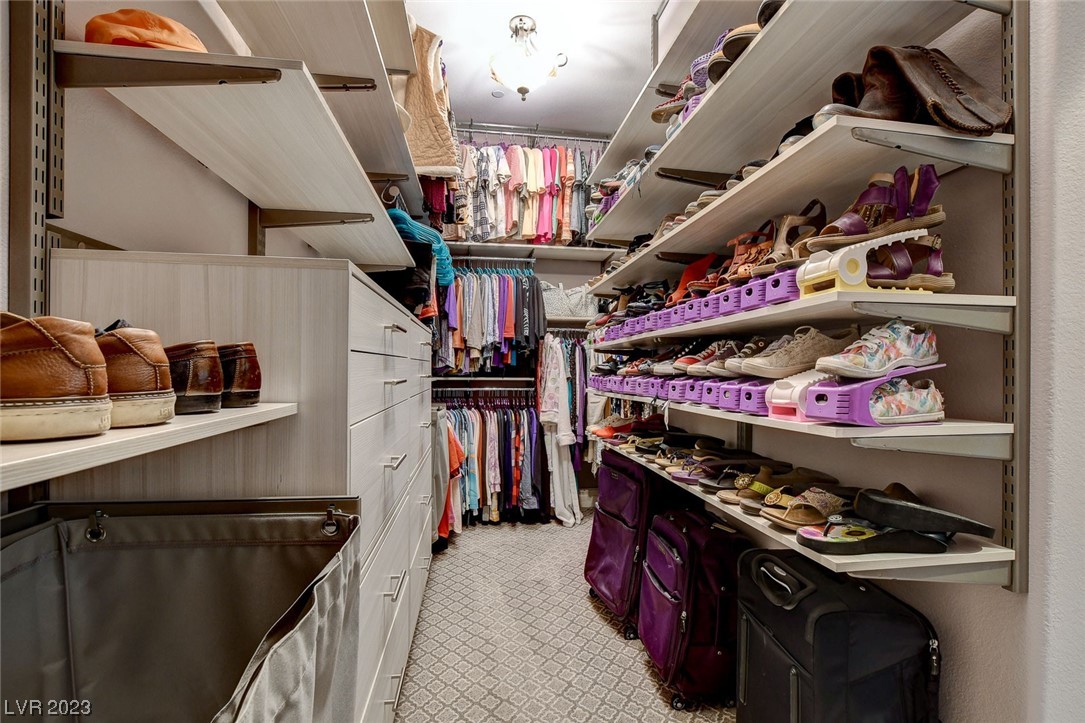 19 Contrada Fiore Drive