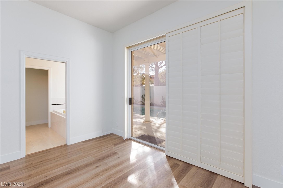 9013 Rivers Edge Drive