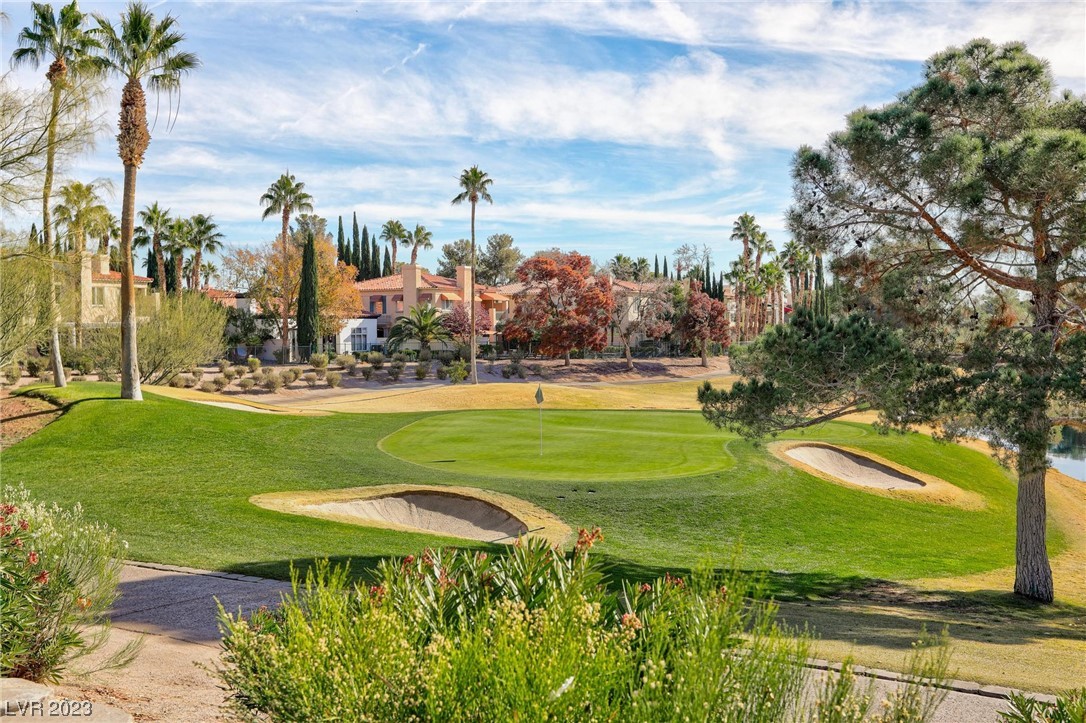 9013 Rivers Edge Drive