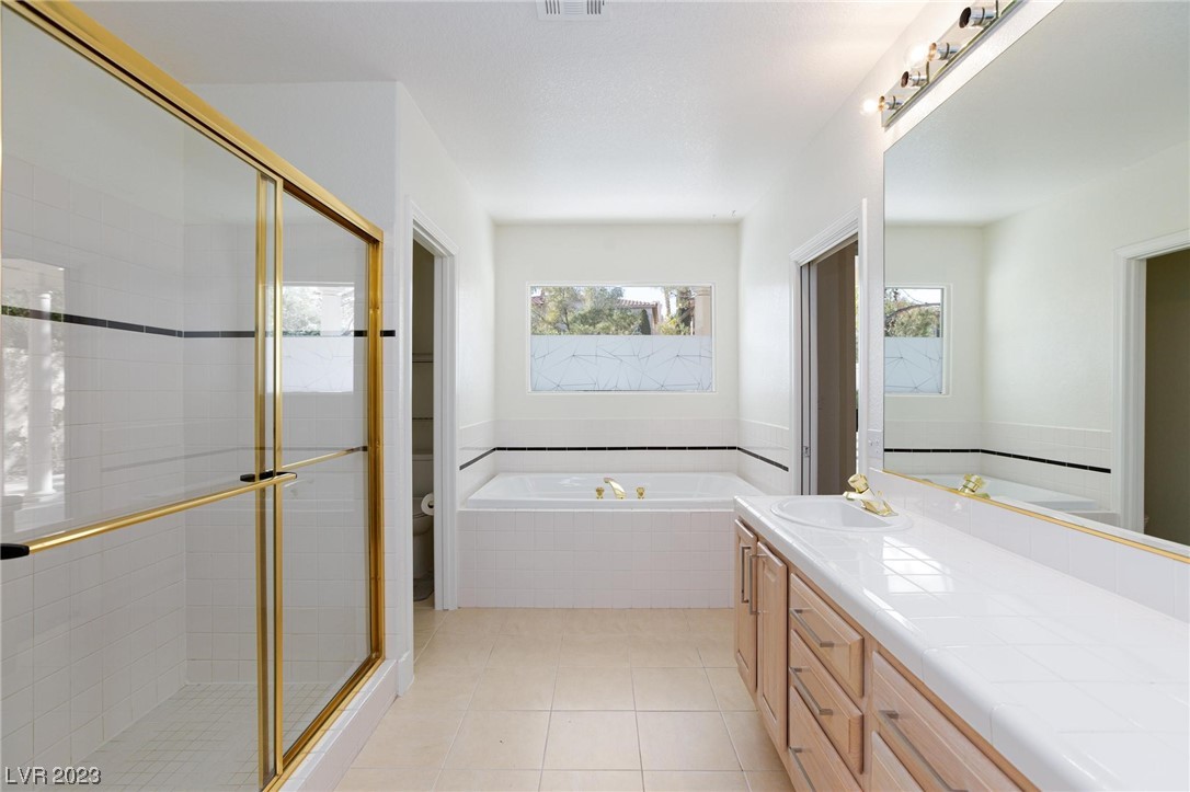 9013 Rivers Edge Drive