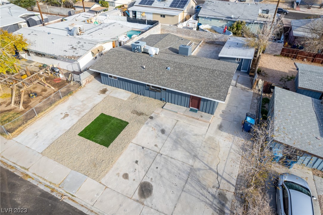 5520 Heron Avenue