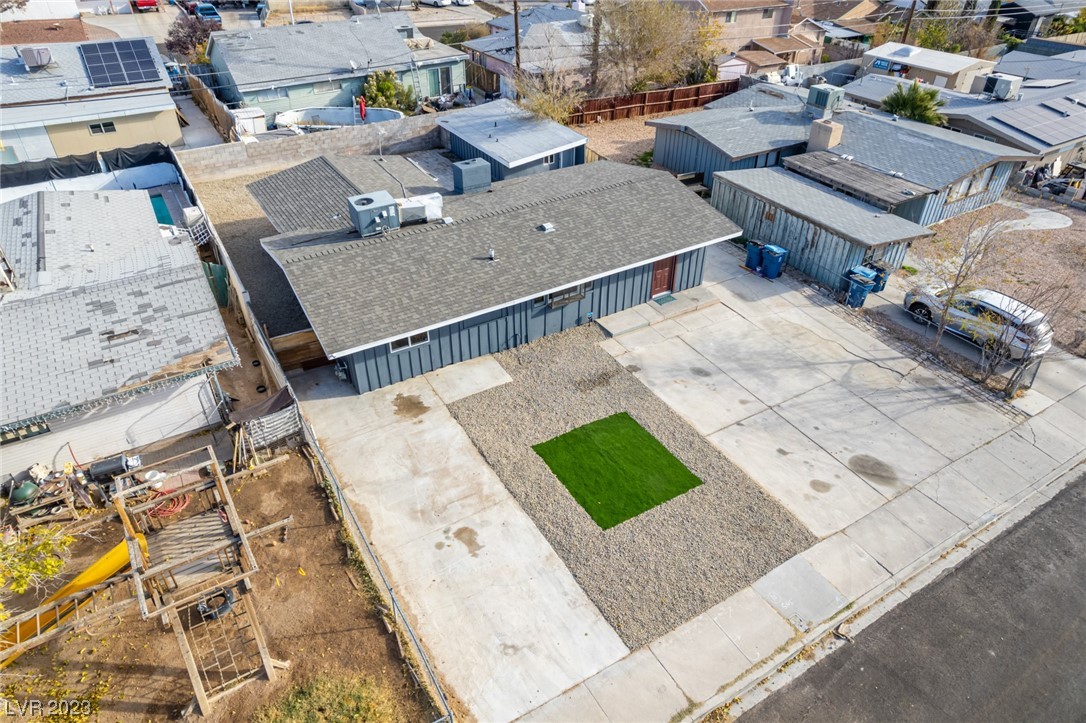 5520 Heron Avenue