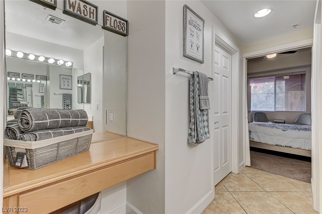 63 East AGATE Avenue 209