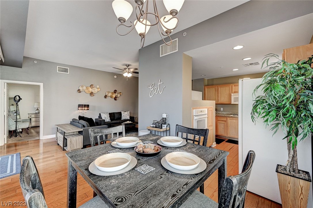 63 East AGATE Avenue 209