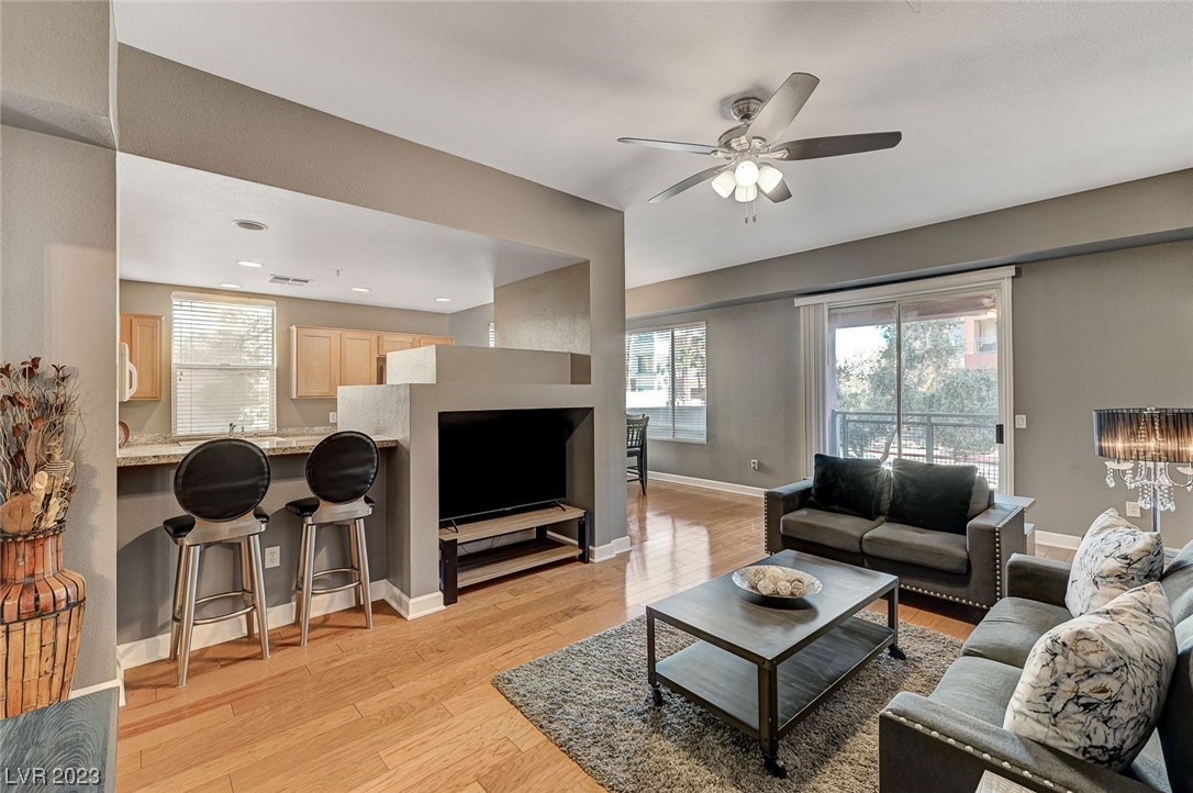 63 East AGATE Avenue 209