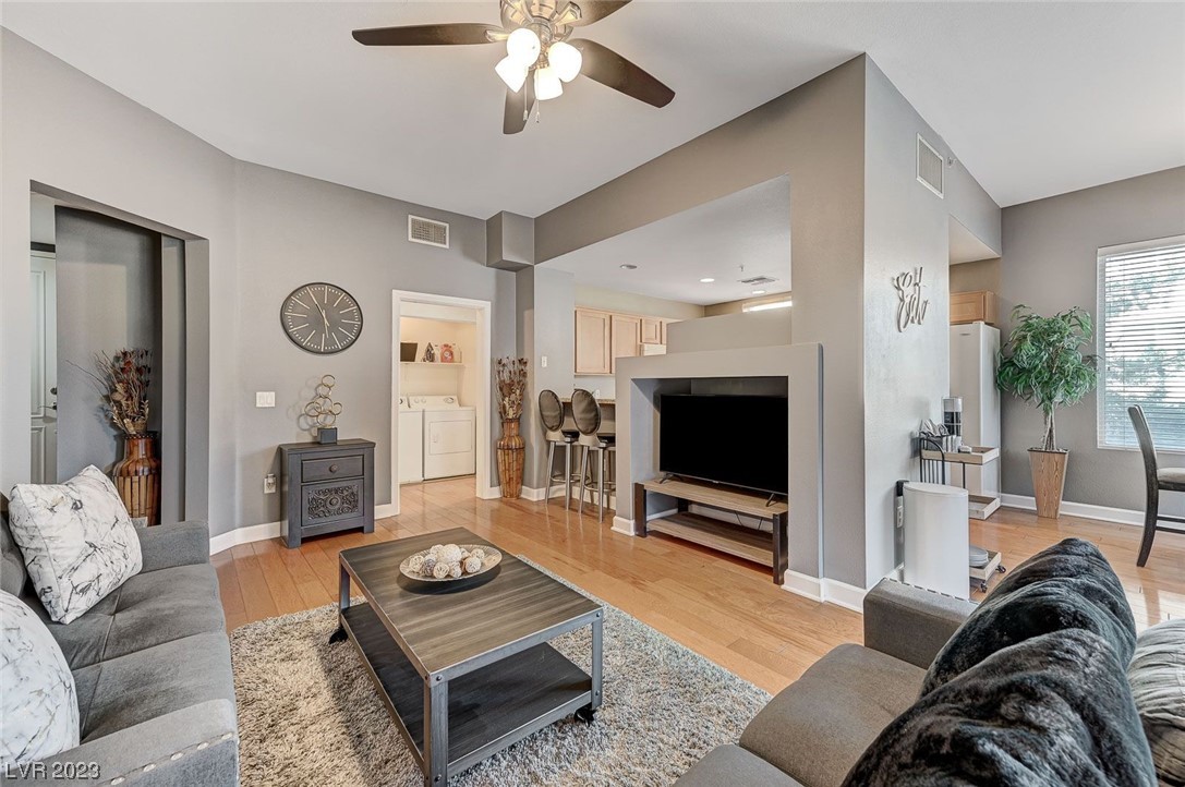 63 East AGATE Avenue 209