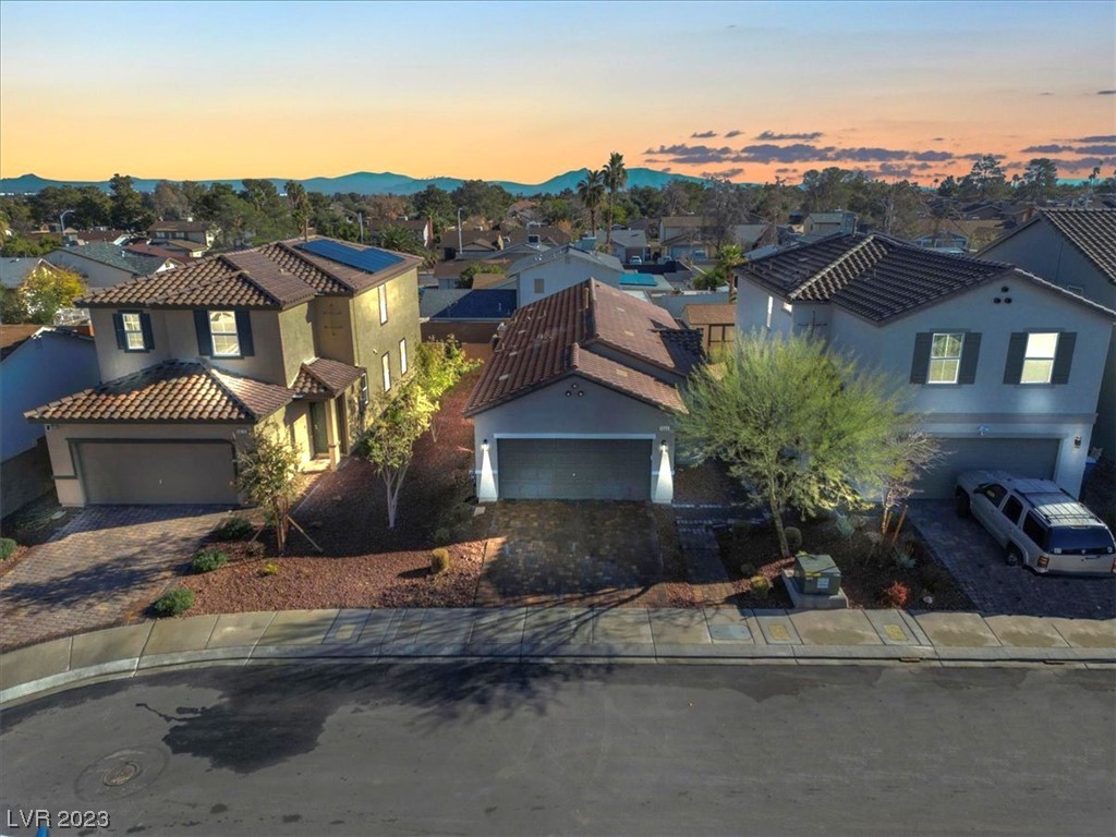 1666 Crisp Pear Court