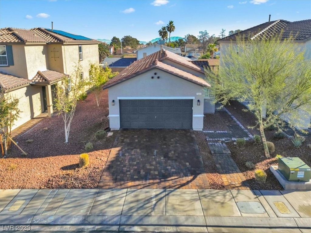1666 Crisp Pear Court
