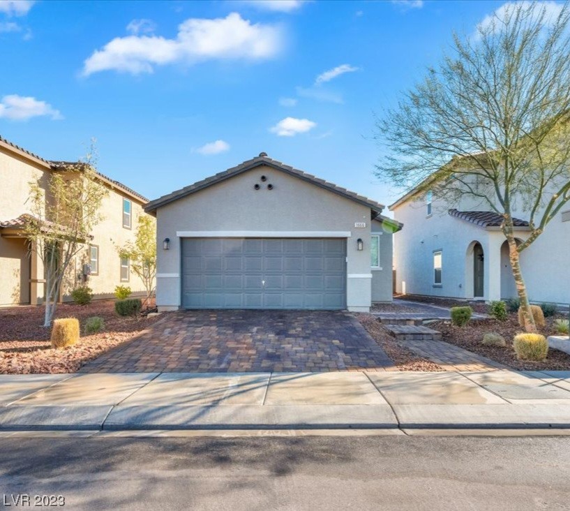 1666 Crisp Pear Court