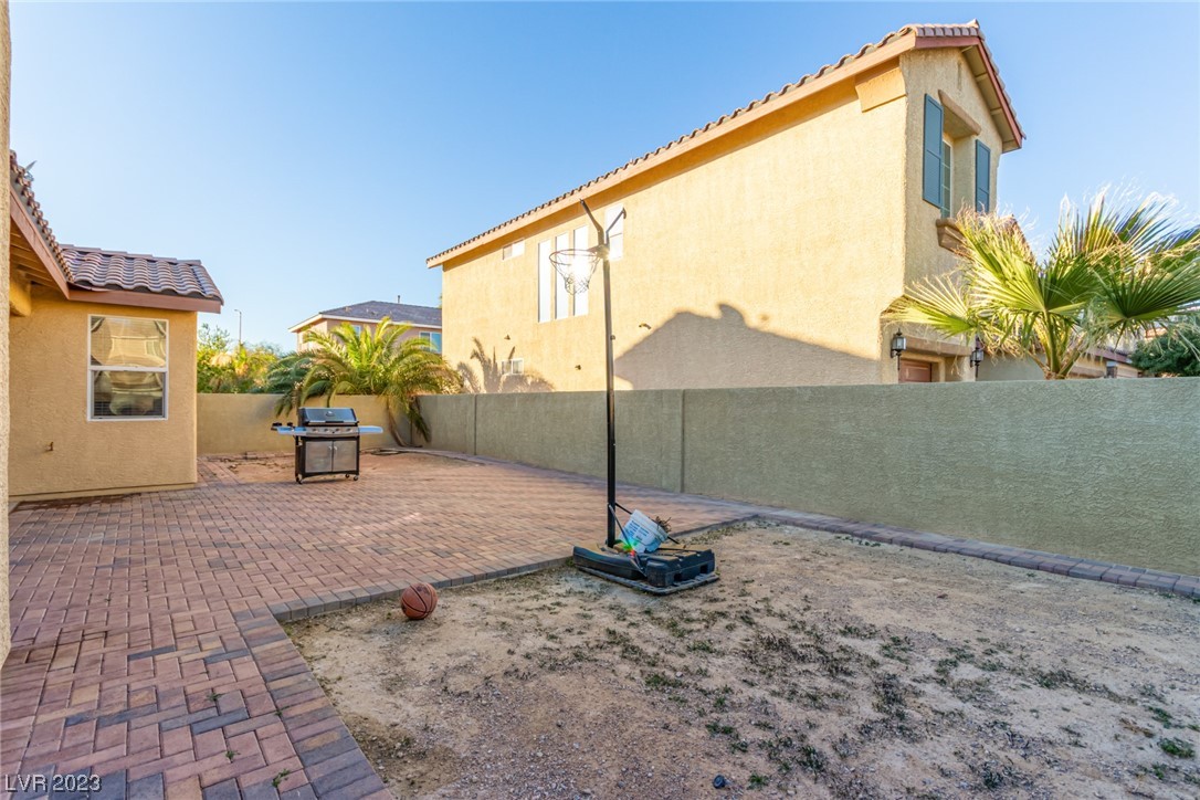 1014 Rustridge Avenue