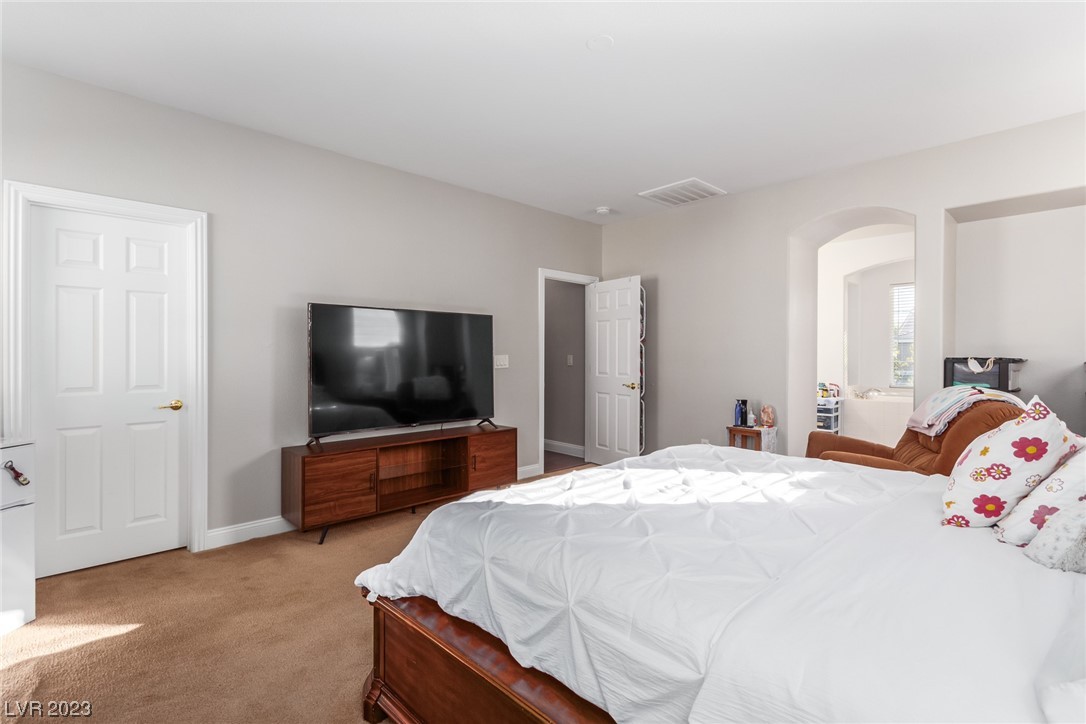 1014 Rustridge Avenue