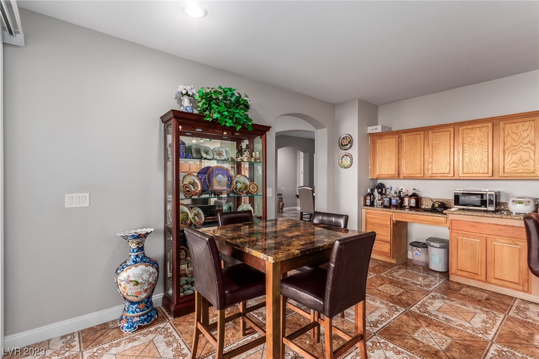 1014 Rustridge Avenue