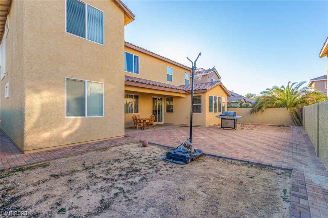 1014 Rustridge Avenue