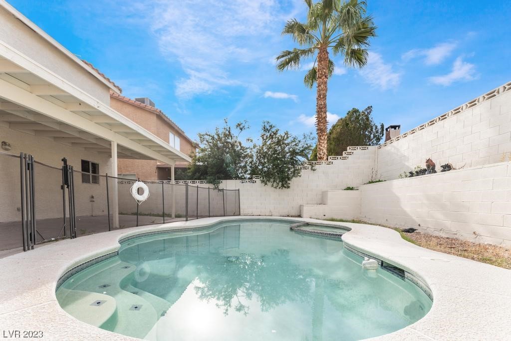 913 Wilson Cliffs Road